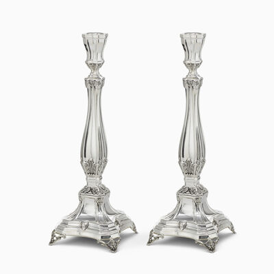 RIAL SMALL SMOO. CANDLESTICKS 