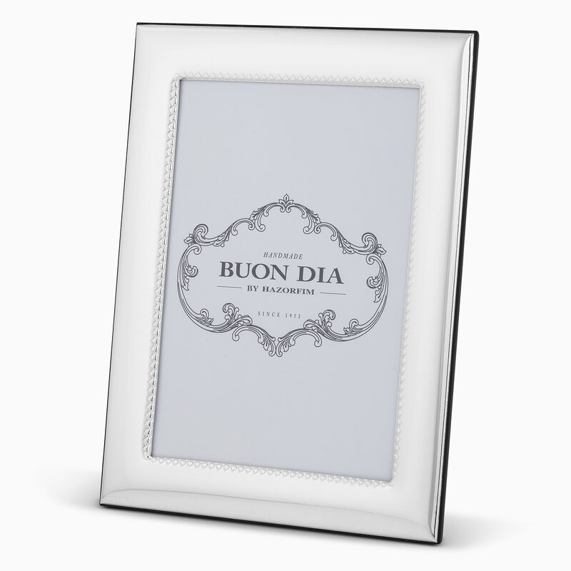 Classic Silver-Plated Photo Frame (13×18)