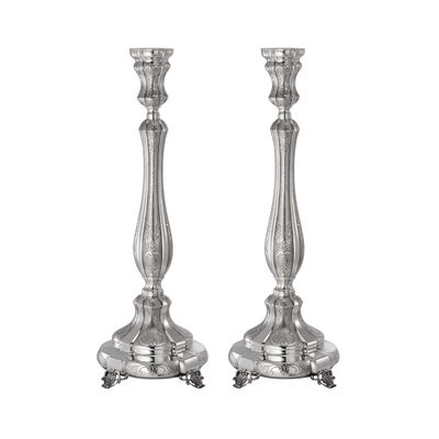 Corola Decorated Candlesticks 