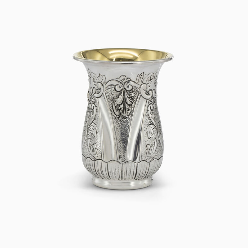 Menifa Beten Kiddush Cup Small 