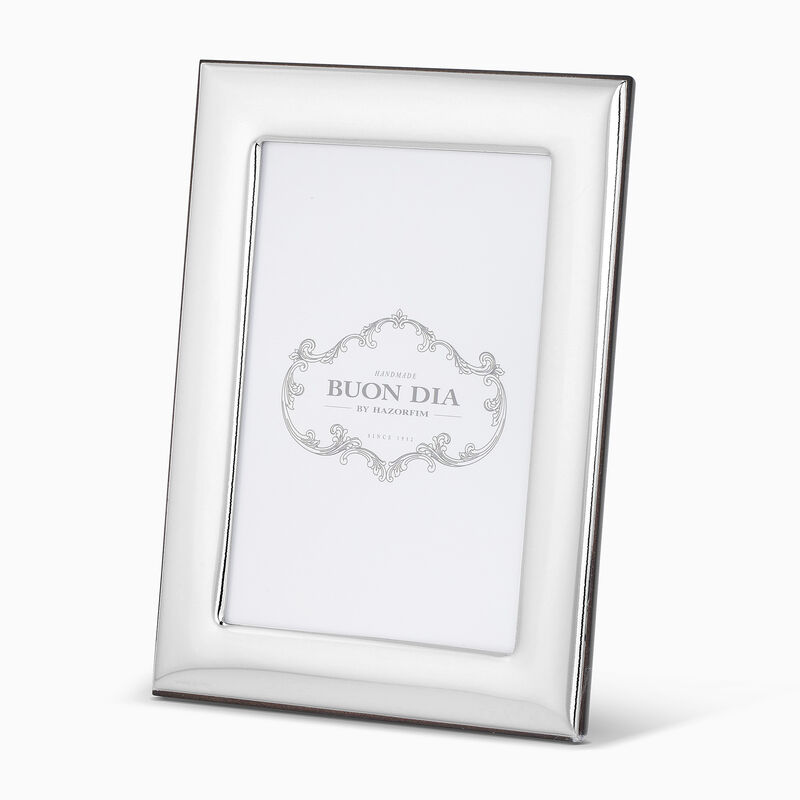 Classic Gleam Silver-Plated Photo Frame