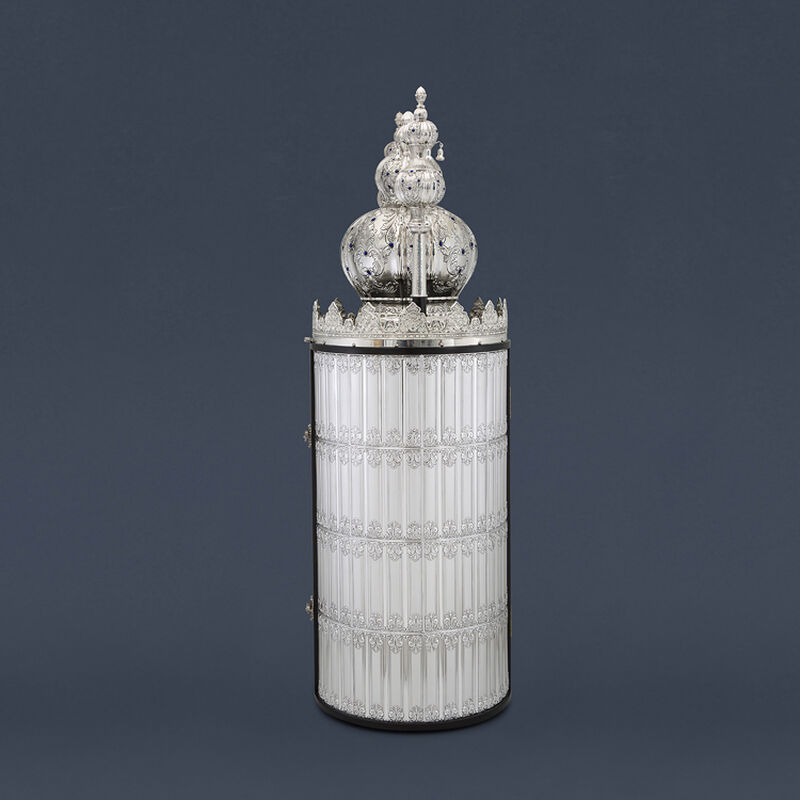 AMUDEI SHLOMO SEFER TORAH CASE