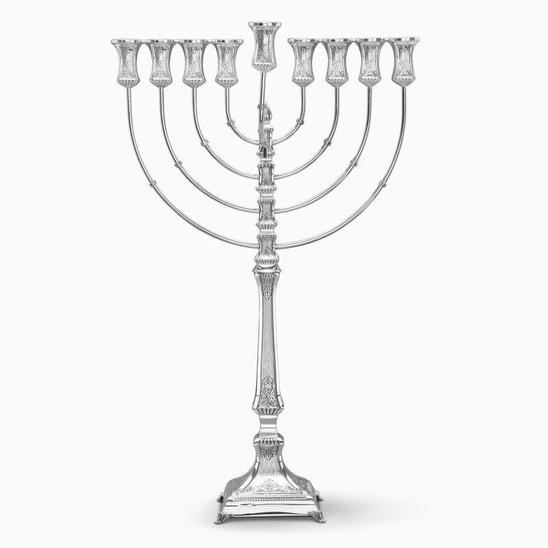 Laguna Decorated Menorah With Smooth Branches 